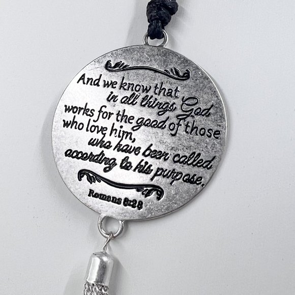 C 1946 - Silver Tone Romans 8:28 Medallion 28” Black Cord Necklace - Picture 4 of 10